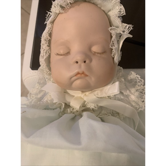 Vintage Sugar Britches Baby Doll Porcelain Sleeping 1986 Boots Tyner Design - Picture 2 of 4